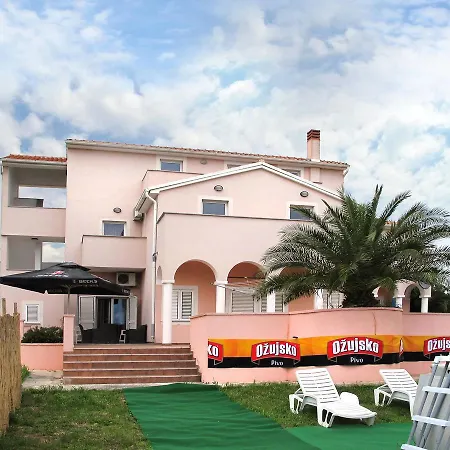 Haus Adria 171s Apartment